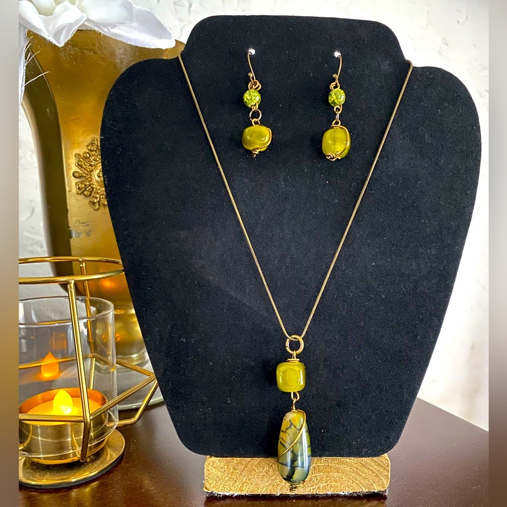 Ladies Handcrafted Jewelry